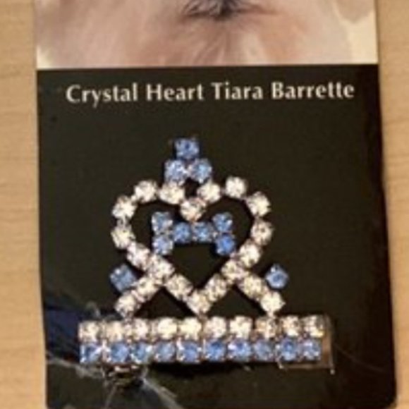 🎉HP🎉 Aria Crystal Heart Dog Tiara Barrette - TWO available - Picture 2 of 4